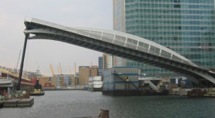 Canary-Wharf-Bridge